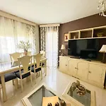 Apartament Catalina - Close To The