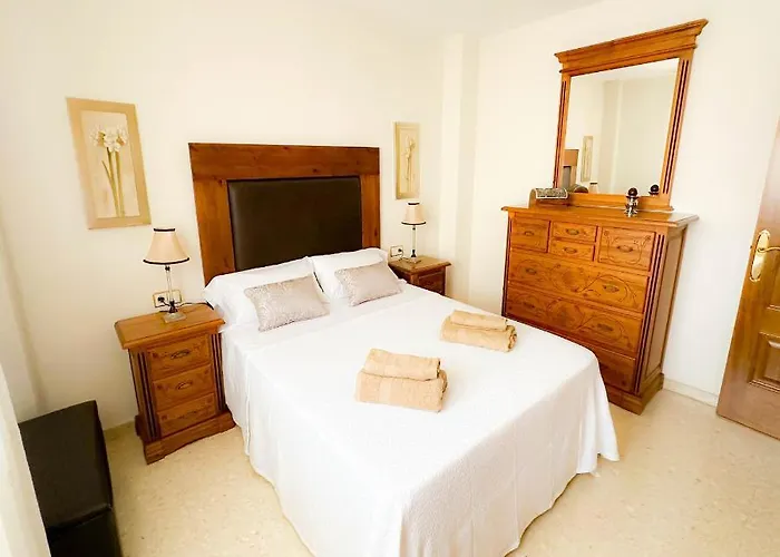 Catalina - Close To The * Estepona