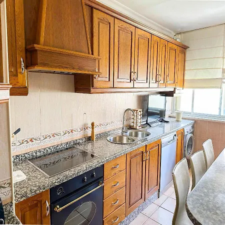 Catalina - Close To The *