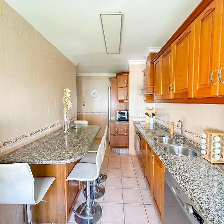 Catalina - Close To The *