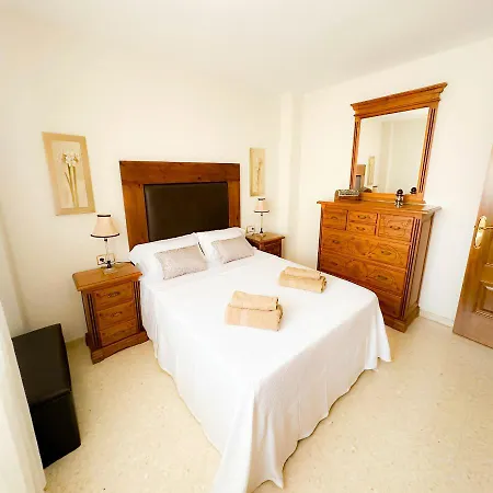 Catalina - Close To The * Эстепона